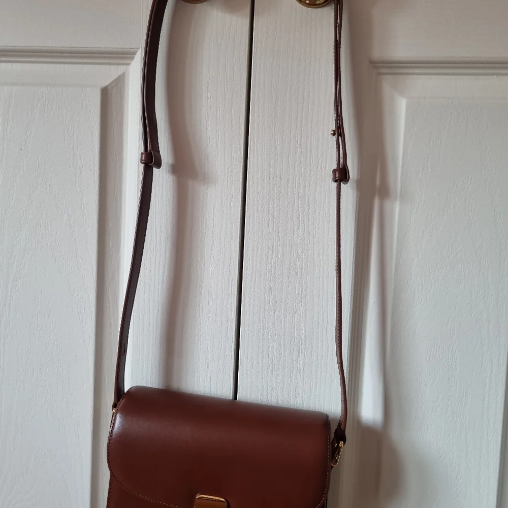 Authentic APC small grace brown bag with dust bag, like new - Picture 11 of 11